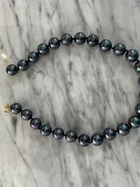 18” Stauer 18” Black Pearls